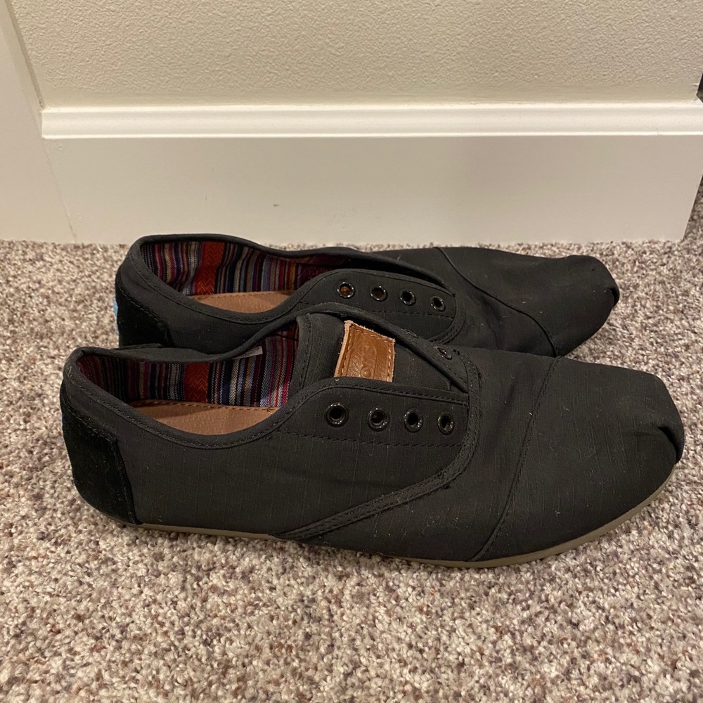 TOMS